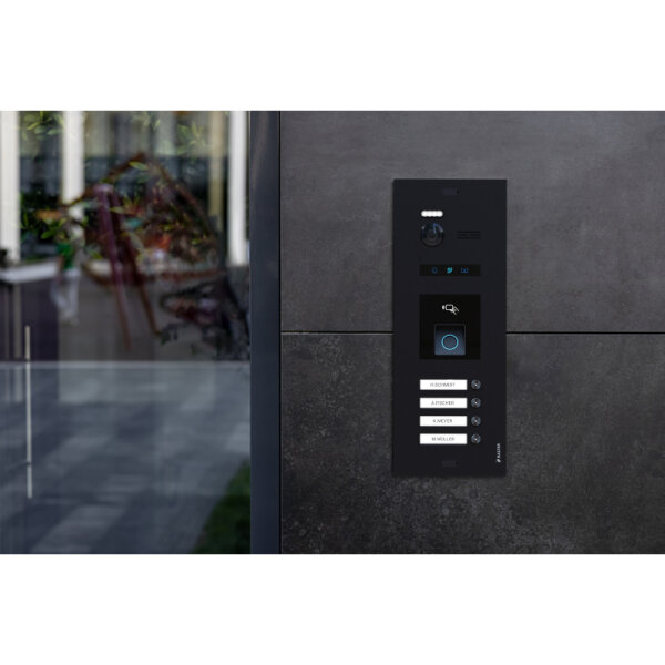 BALTER EVO-HD-BLACK-FN-4FAM Türstation in Schwarz für 4 Teilnehmer mit Fingerprintmodul und Full HD Video (1080p), 2-Draht IP-BUS Technologie (Video / Audio / Strom), 175° Weitwinkelkamera